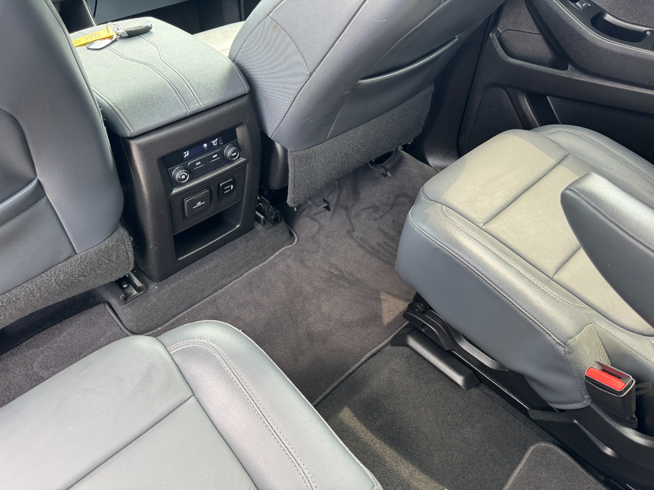 Chevrolet Traverse FWD 4dr LT Leather w/3LT 2018 Chevrolet Traverse FWD 4dr LT Leather w/3LT 2018