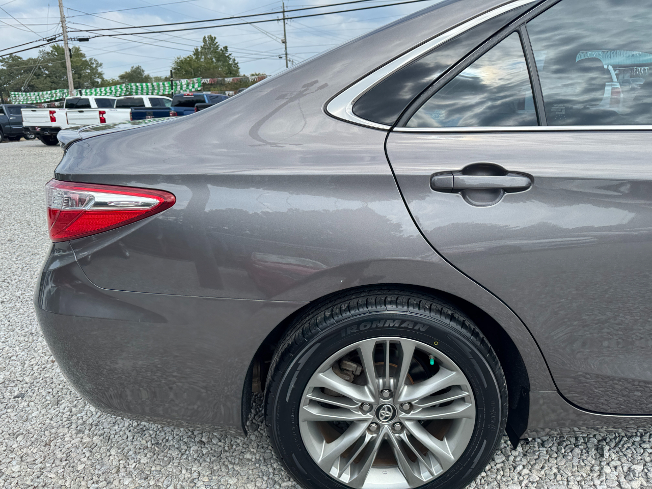 Toyota Camry SE Auto (Natl) 2017 Toyota Camry SE Auto (Natl) 2017