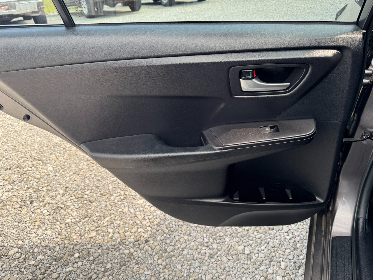 Toyota Camry SE Auto (Natl) 2017 Toyota Camry SE Auto (Natl) 2017