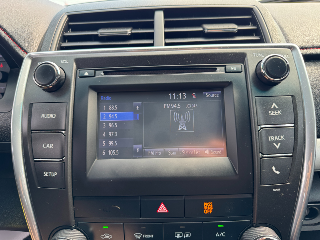 Toyota Camry SE Auto (Natl) 2017 Toyota Camry SE Auto (Natl) 2017