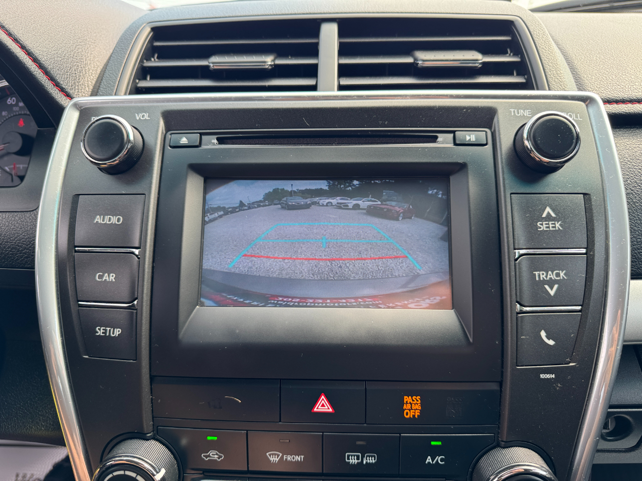 Toyota Camry SE Auto (Natl) 2017 Toyota Camry SE Auto (Natl) 2017