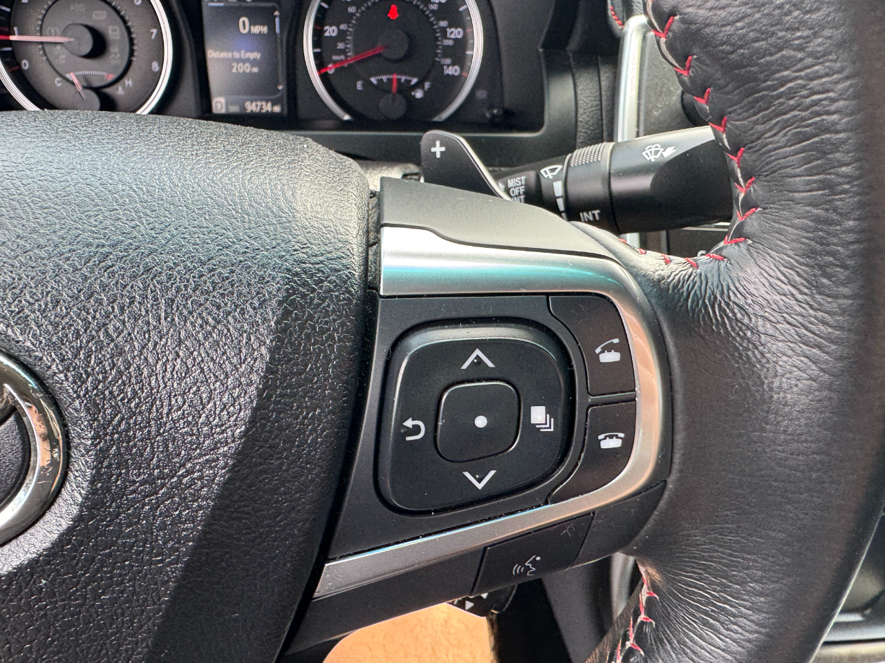 Toyota Camry SE Auto (Natl) 2017 Toyota Camry SE Auto (Natl) 2017