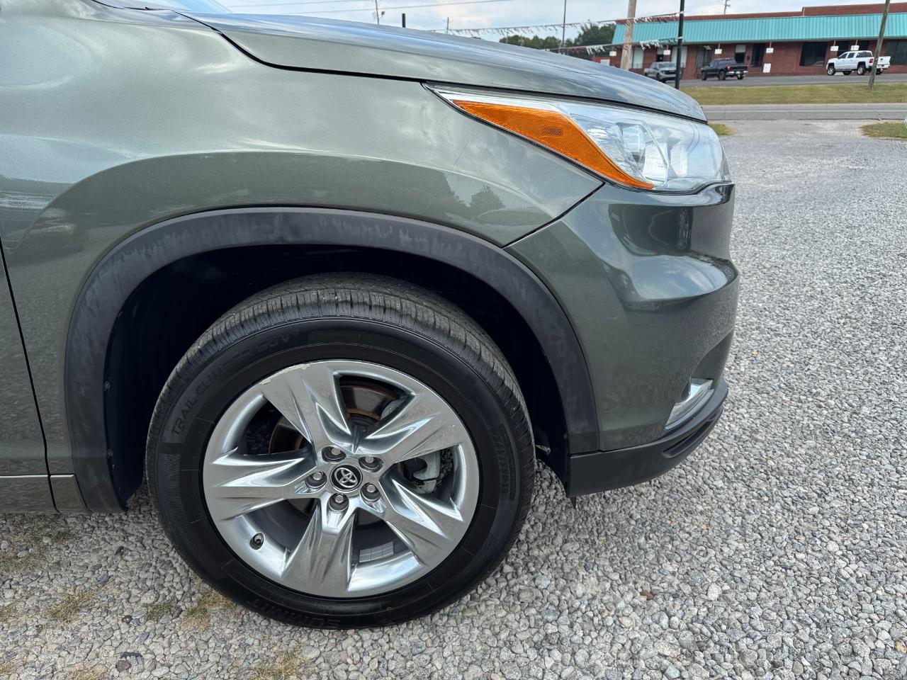 Toyota Highlander FWD 4dr V6 Limited (Natl) 2016