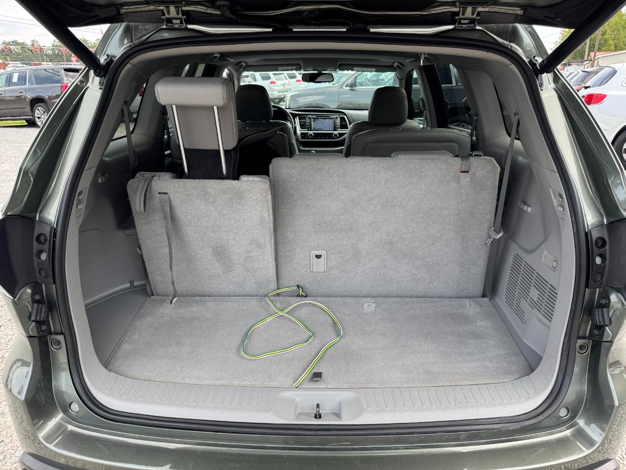 Toyota Highlander FWD 4dr V6 Limited (Natl) 2016