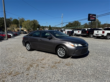 2017 Toyota Camry 