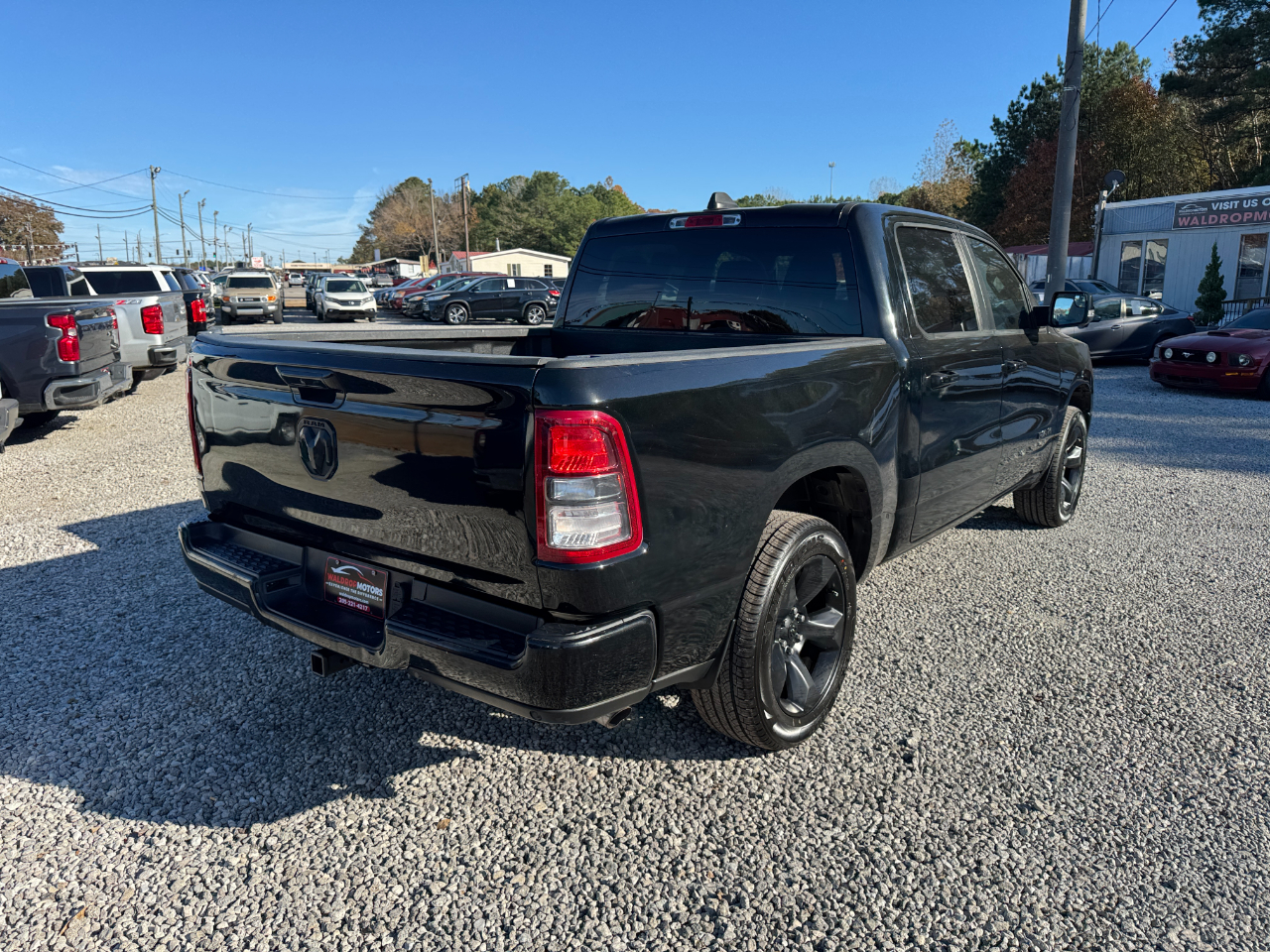 RAM 1500 Big Horn/Lone Star 4x4 Crew Cab 5'7" Box 2019