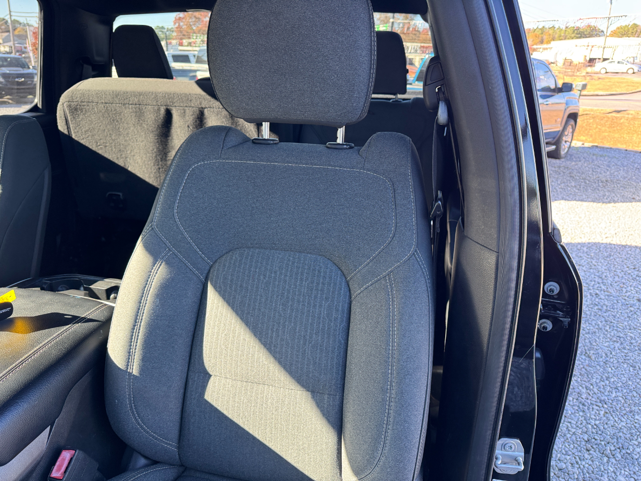 RAM 1500 Big Horn/Lone Star 4x4 Crew Cab 5'7" Box 2019