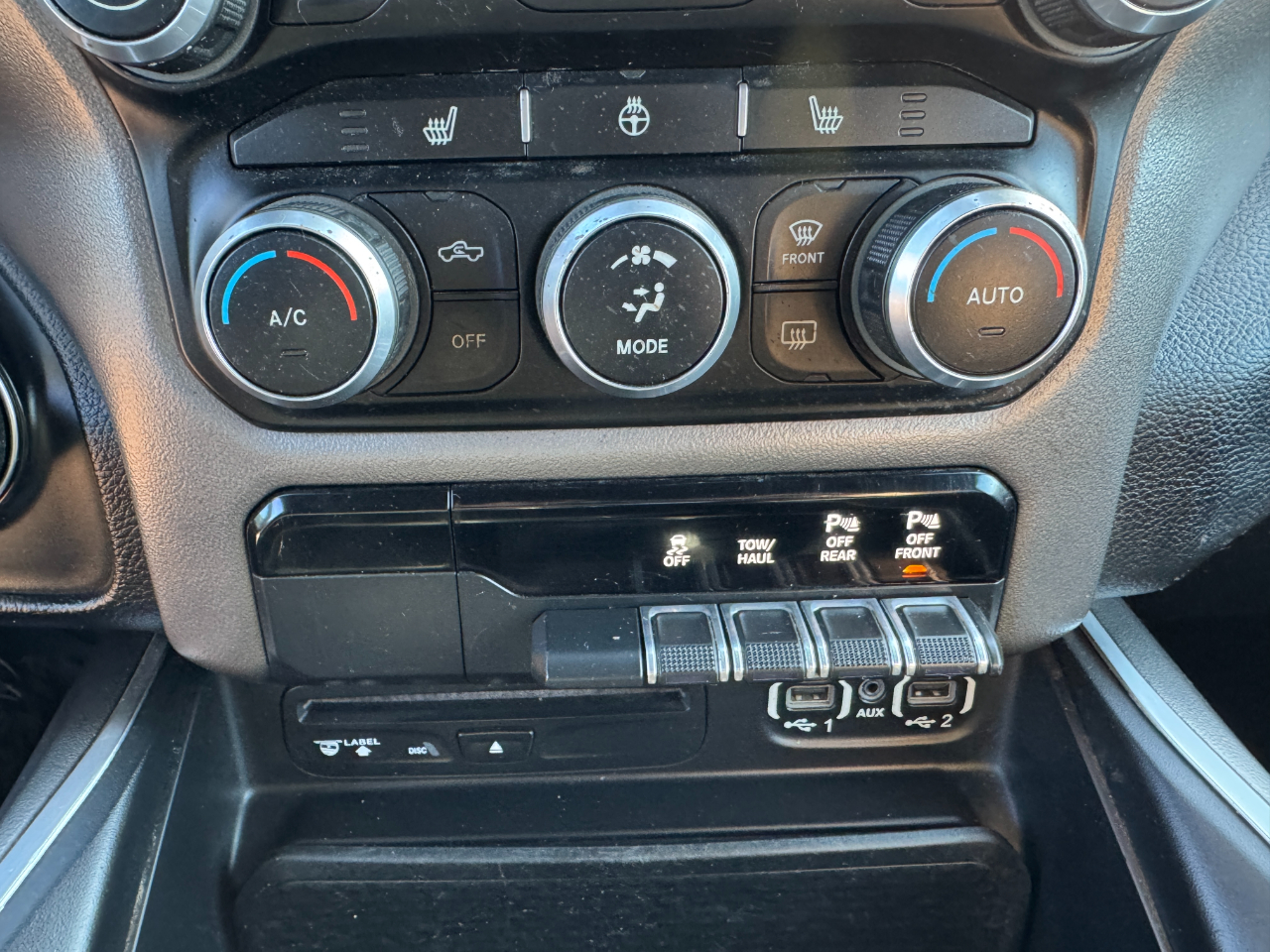 RAM 1500 Big Horn/Lone Star 4x4 Crew Cab 5'7" Box 2019