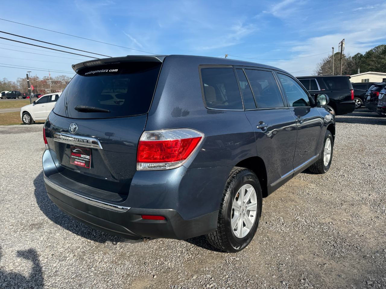 Toyota Highlander FWD 4dr I4 (Natl) 2013