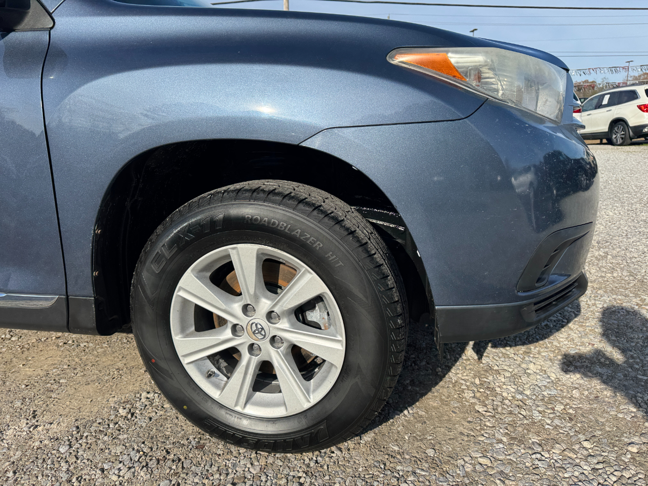 Toyota Highlander FWD 4dr I4 (Natl) 2013