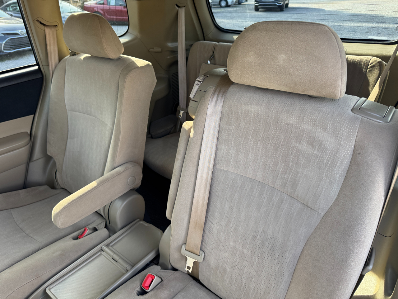 Toyota Highlander FWD 4dr I4 (Natl) 2013