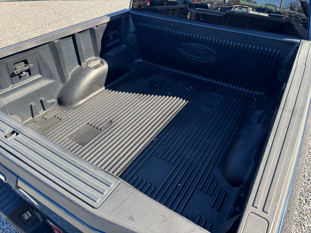 Ford F-150 2WD SuperCrew 157" XLT 2016