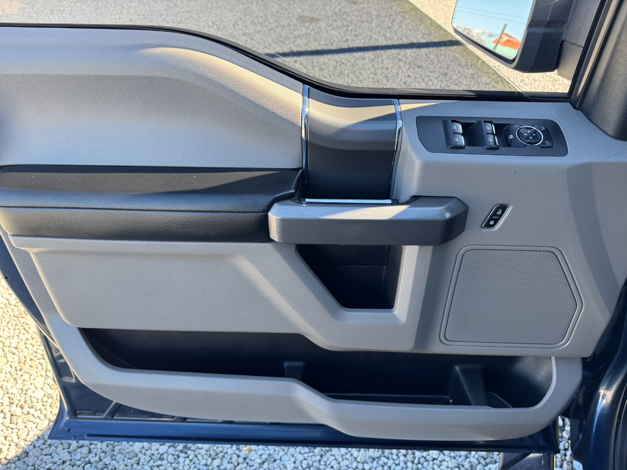 Ford F-150 2WD SuperCrew 157" XLT 2016