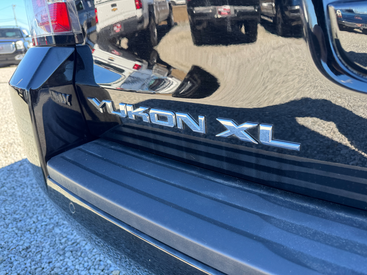 GMC Yukon XL 2WD 4dr SLT 2018