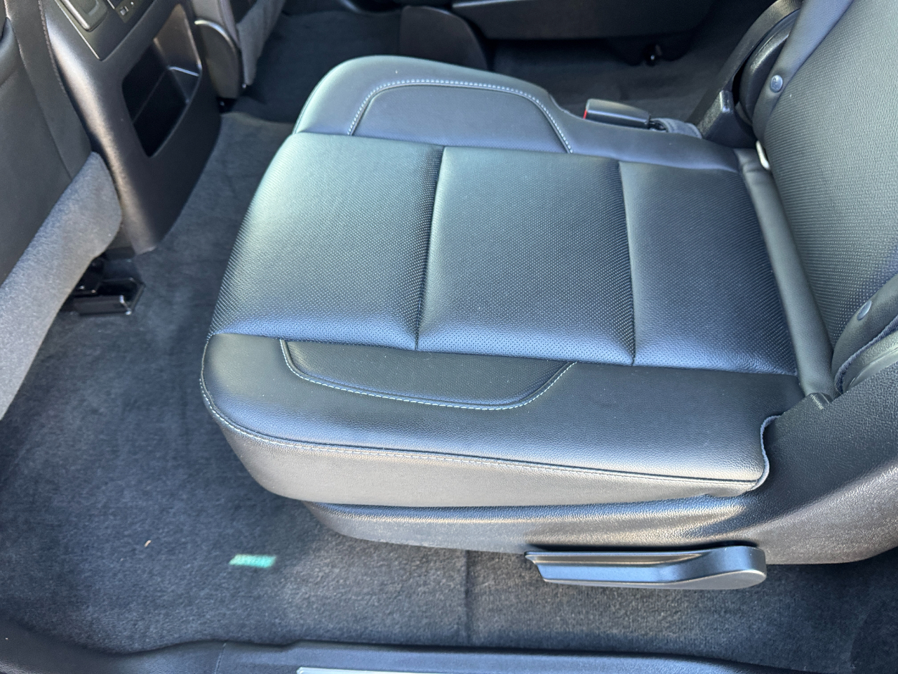 GMC Yukon XL 2WD 4dr SLT 2018