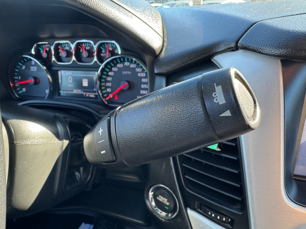 GMC Yukon XL 2WD 4dr SLT 2018