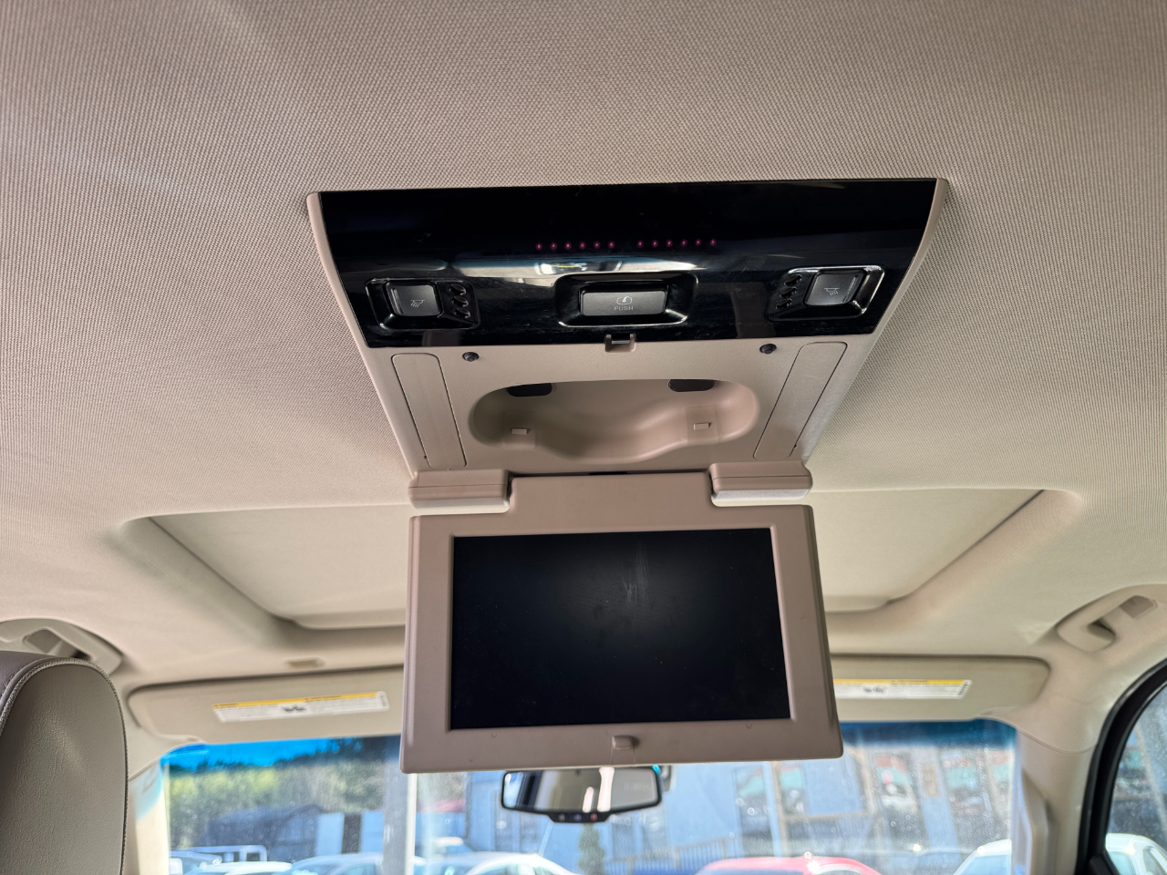 GMC Yukon XL 4WD 4dr Denali 2016