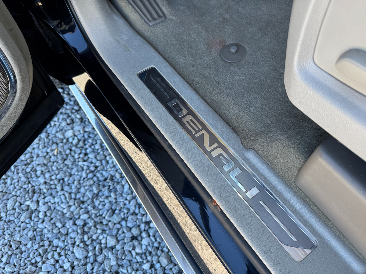 GMC Yukon XL 4WD 4dr Denali 2016