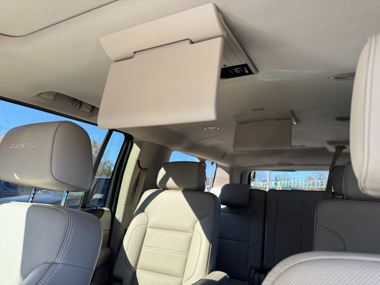 GMC Yukon XL 4WD 4dr Denali 2016