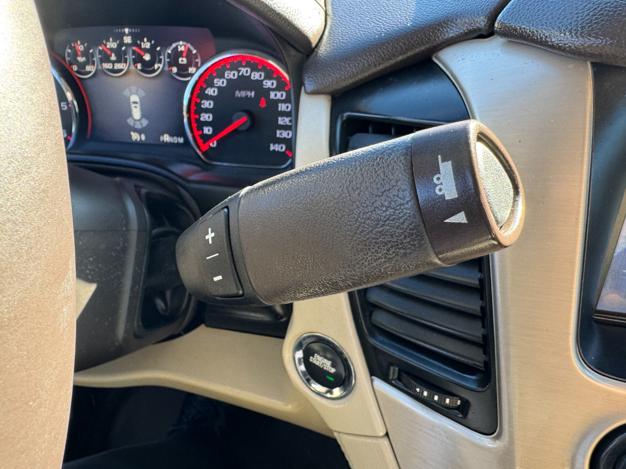 GMC Yukon XL 4WD 4dr Denali 2016