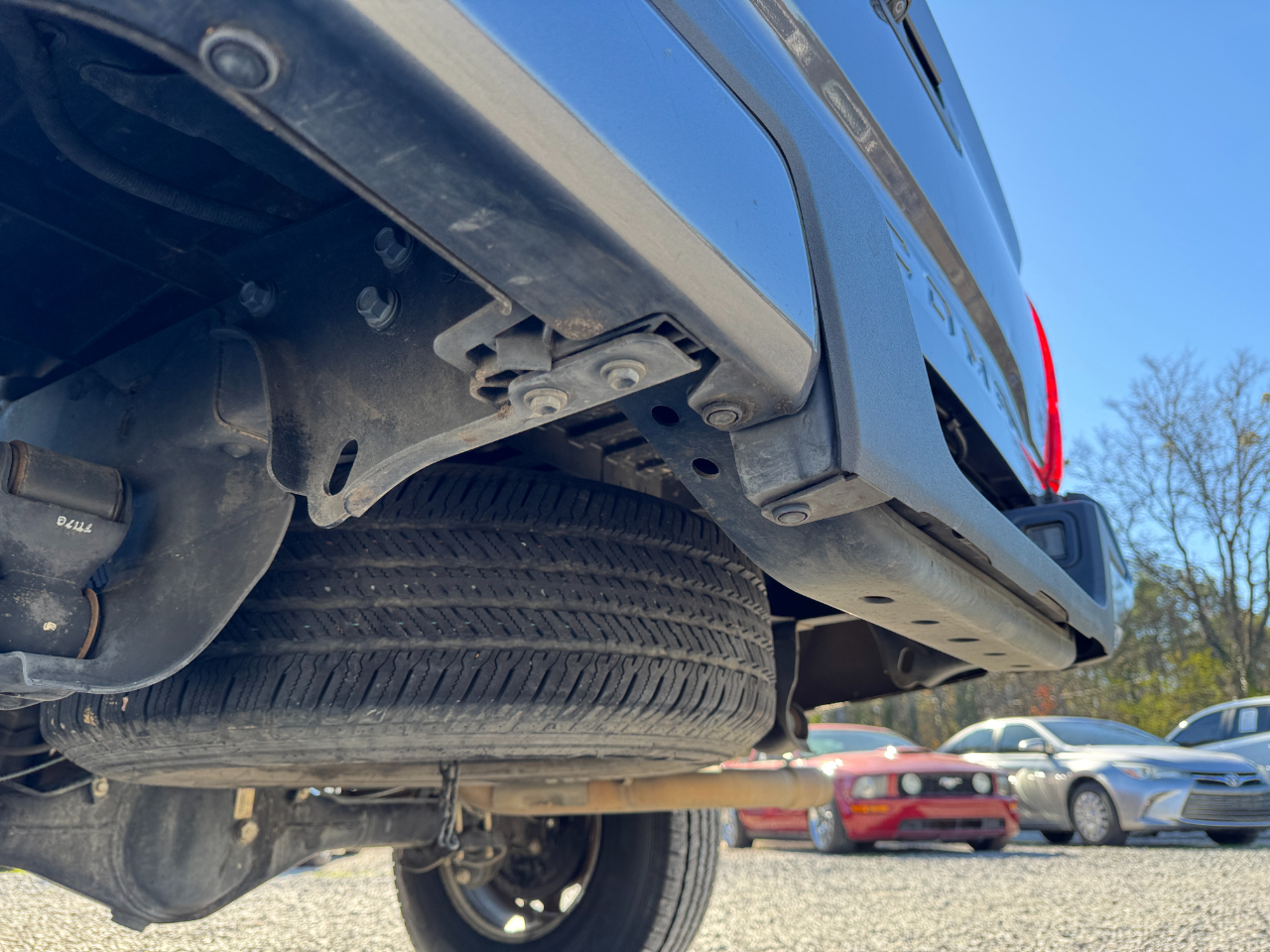 Toyota Tacoma SR Double Cab 5' Bed I4 4x2 AT (Natl) 2017