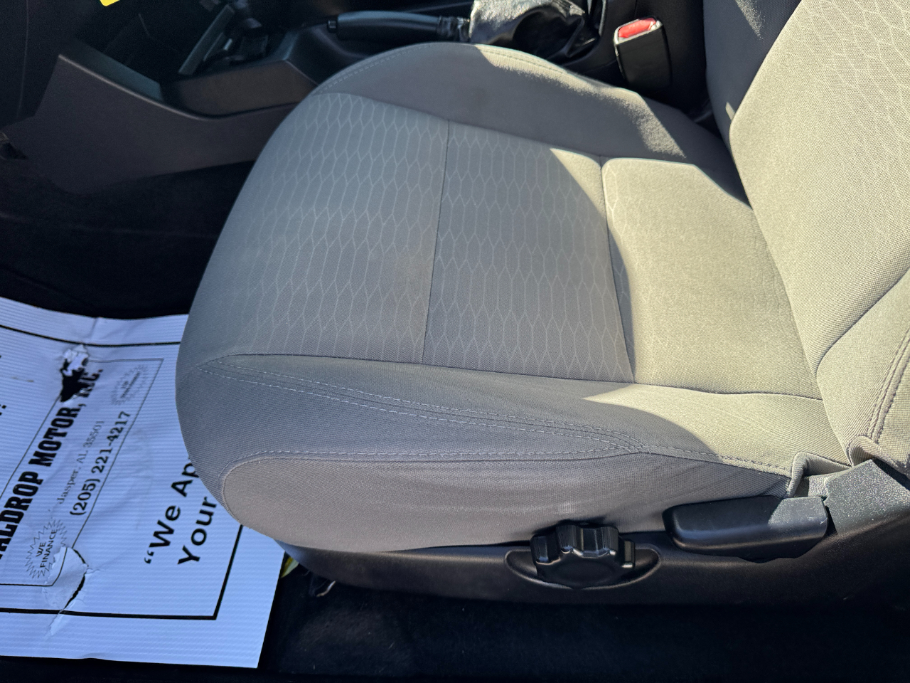 Toyota Tacoma SR Double Cab 5' Bed I4 4x2 AT (Natl) 2017