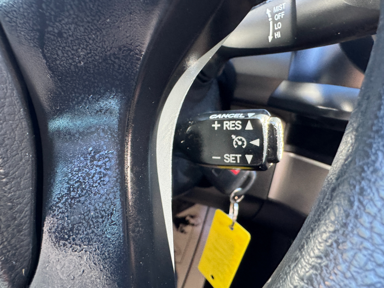 Toyota Tacoma SR Double Cab 5' Bed I4 4x2 AT (Natl) 2017