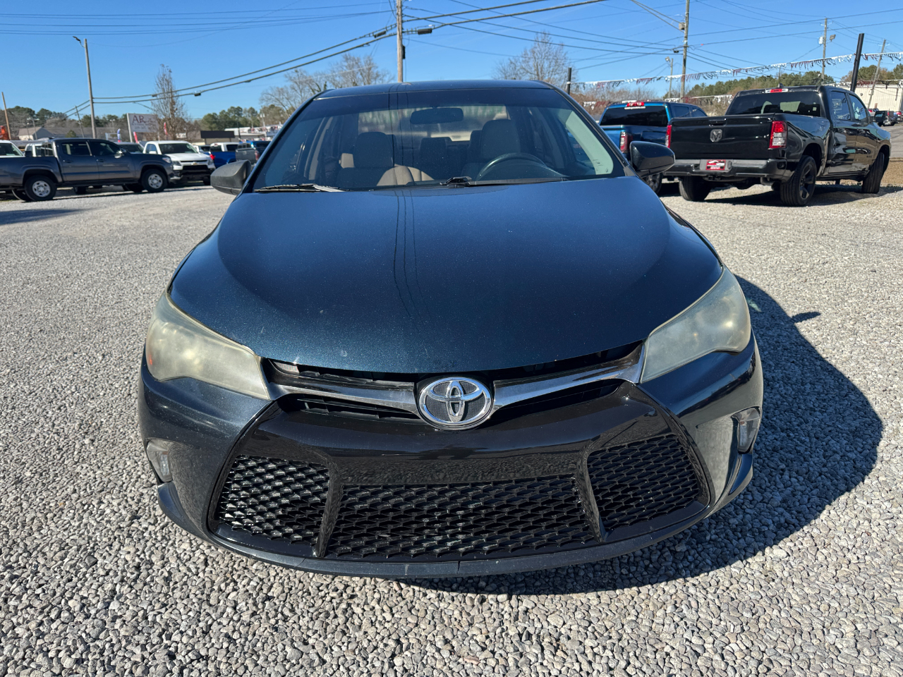 Toyota Camry 4dr Sdn I4 Auto SE (Natl) 2016