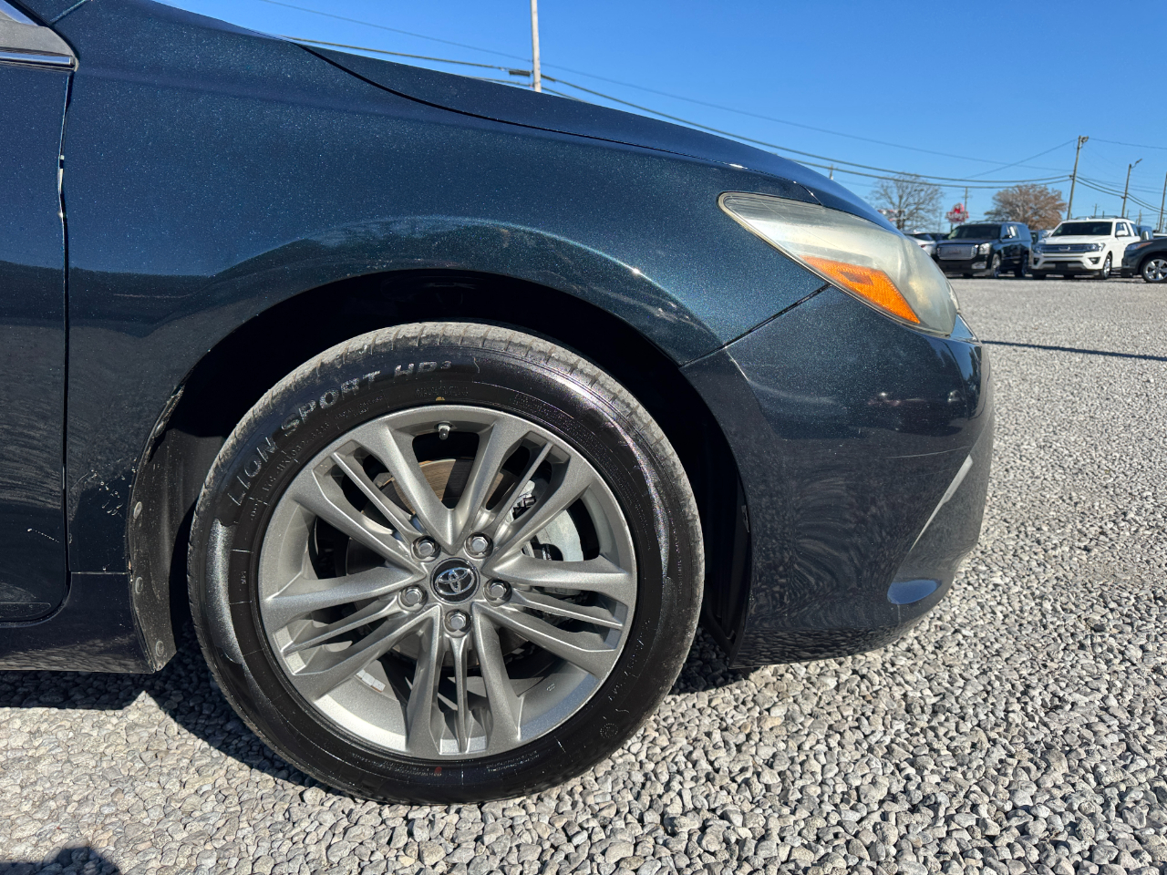 Toyota Camry 4dr Sdn I4 Auto SE (Natl) 2016