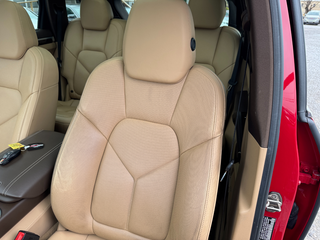 Porsche Cayenne AWD 4dr S 2016