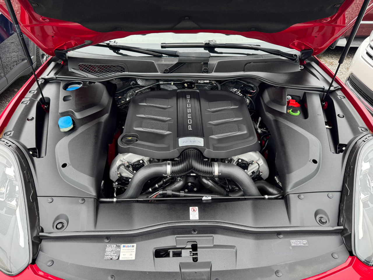 Porsche Cayenne AWD 4dr S 2016