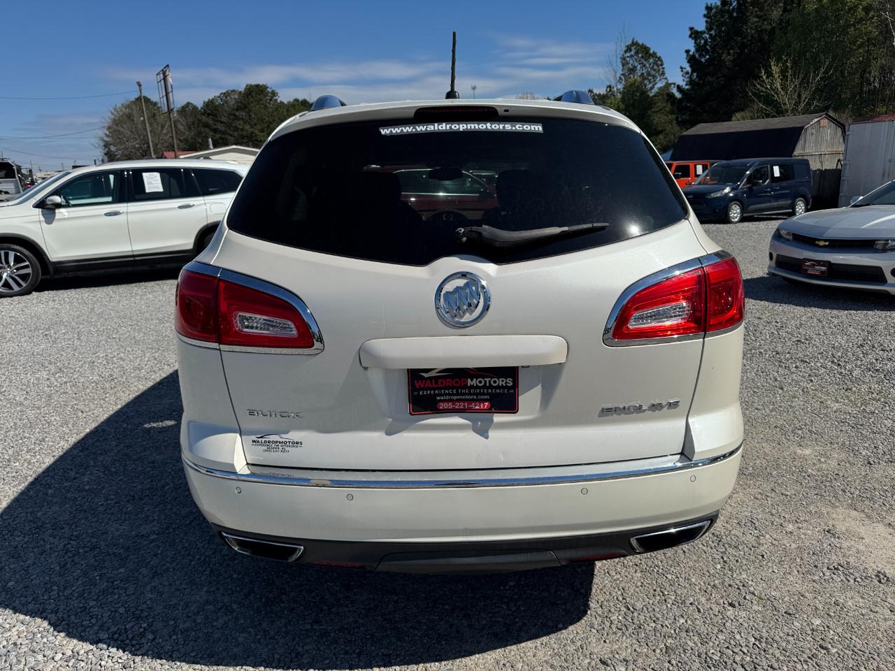 Buick Enclave FWD 4dr Leather 2013