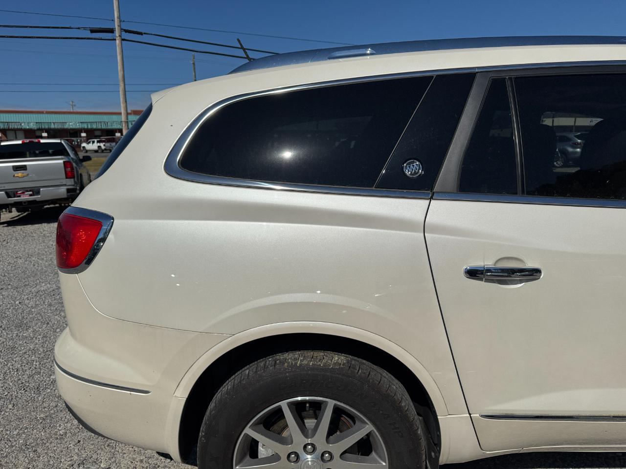 Buick Enclave FWD 4dr Leather 2013