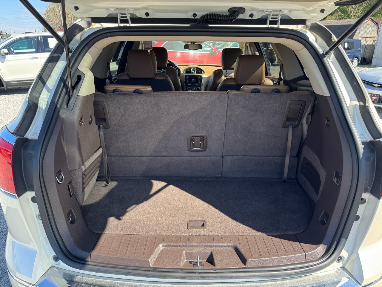 Buick Enclave FWD 4dr Leather 2013