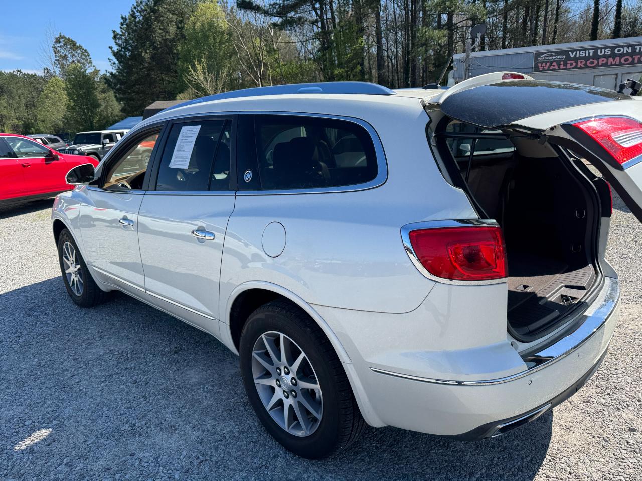 Buick Enclave FWD 4dr Leather 2013
