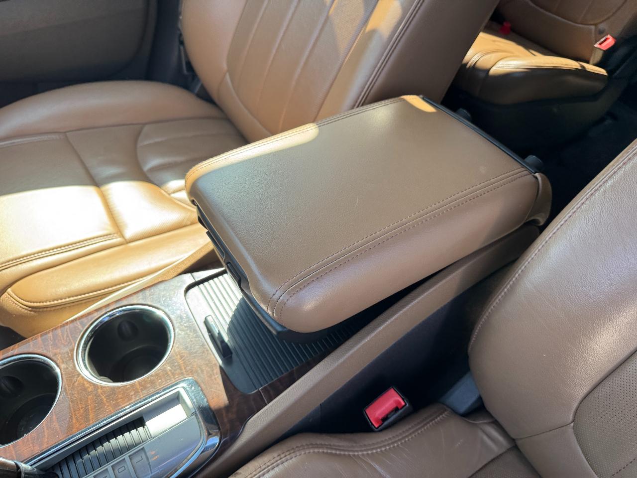 Buick Enclave FWD 4dr Leather 2013