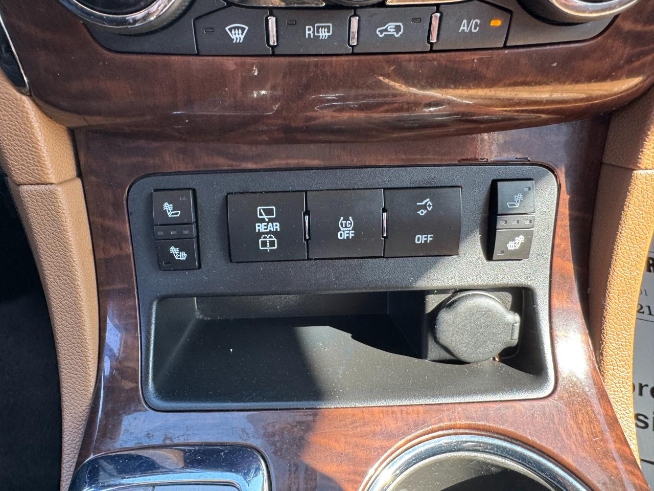 Buick Enclave FWD 4dr Leather 2013