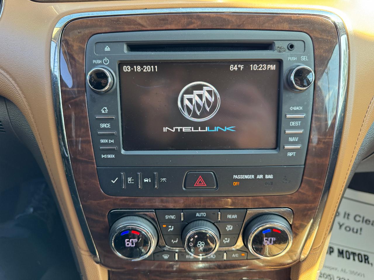 Buick Enclave FWD 4dr Leather 2013