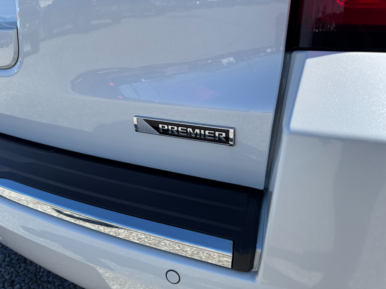 Chevrolet Tahoe 2WD 4dr Premier 2017