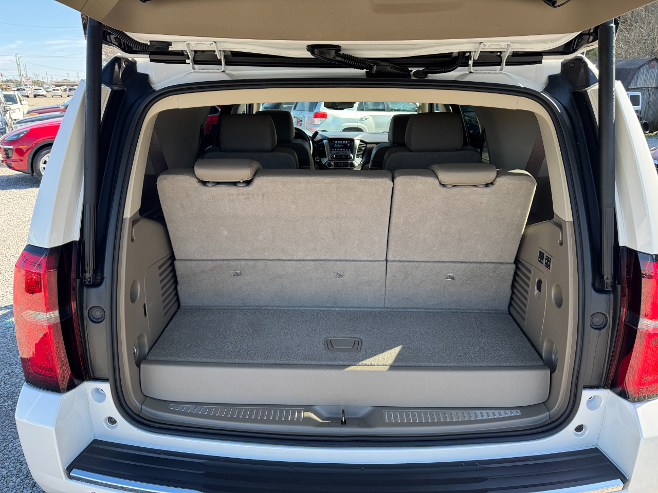 Chevrolet Tahoe 2WD 4dr Premier 2017