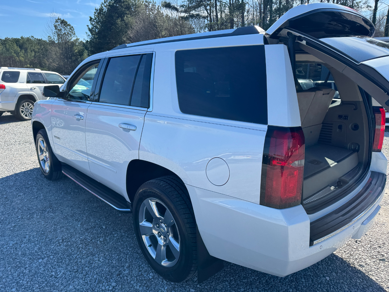 Chevrolet Tahoe 2WD 4dr Premier 2017
