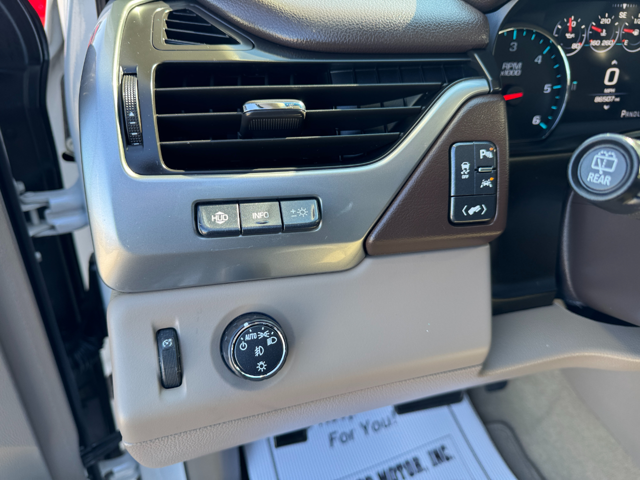 Chevrolet Tahoe 2WD 4dr Premier 2017