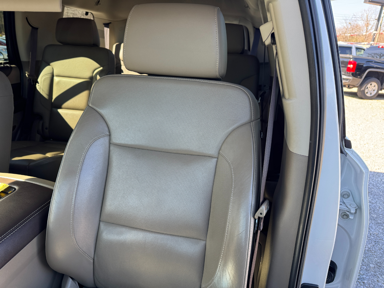 Chevrolet Tahoe 2WD 4dr Premier 2017