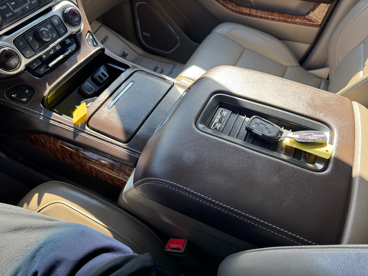 Chevrolet Tahoe 2WD 4dr Premier 2017