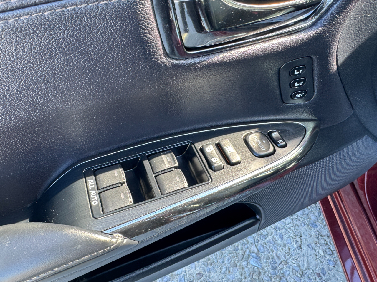 Toyota Avalon 4dr Sdn XLE Touring (Natl) 2014