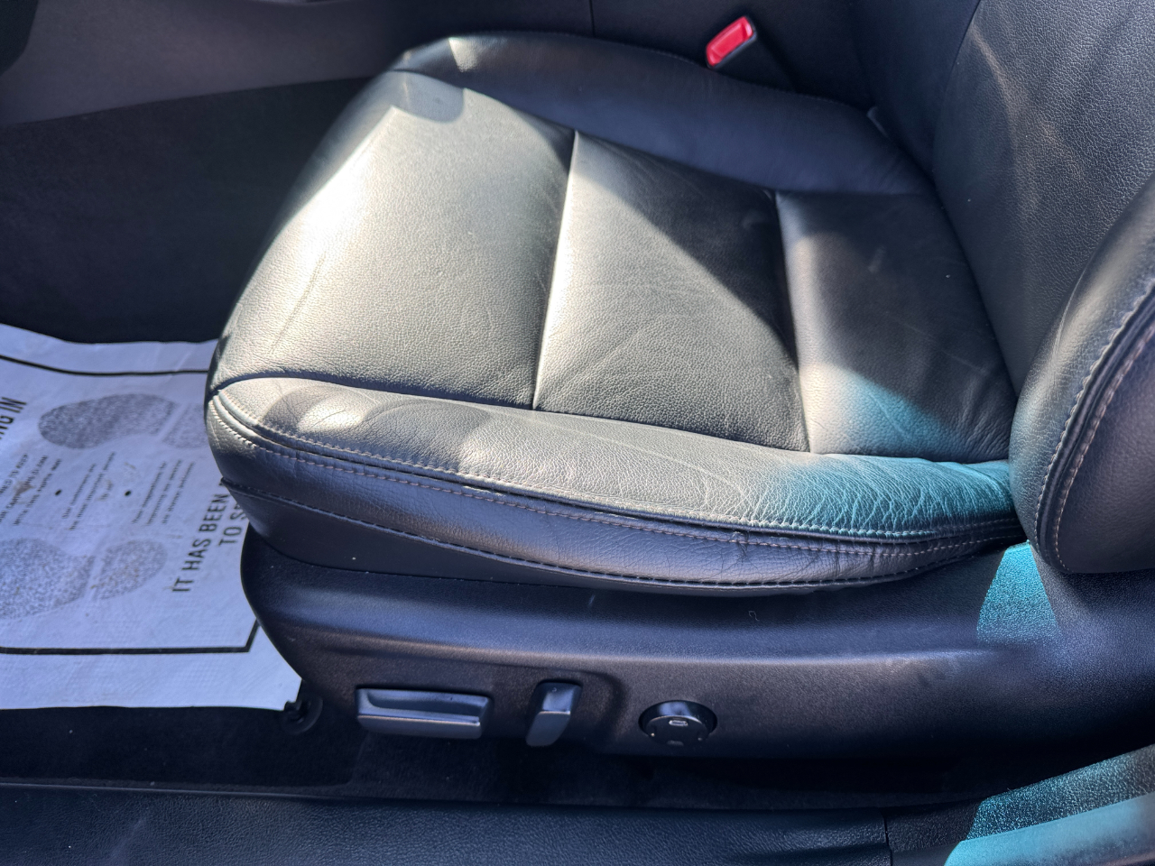 Toyota Avalon 4dr Sdn XLE Touring (Natl) 2014