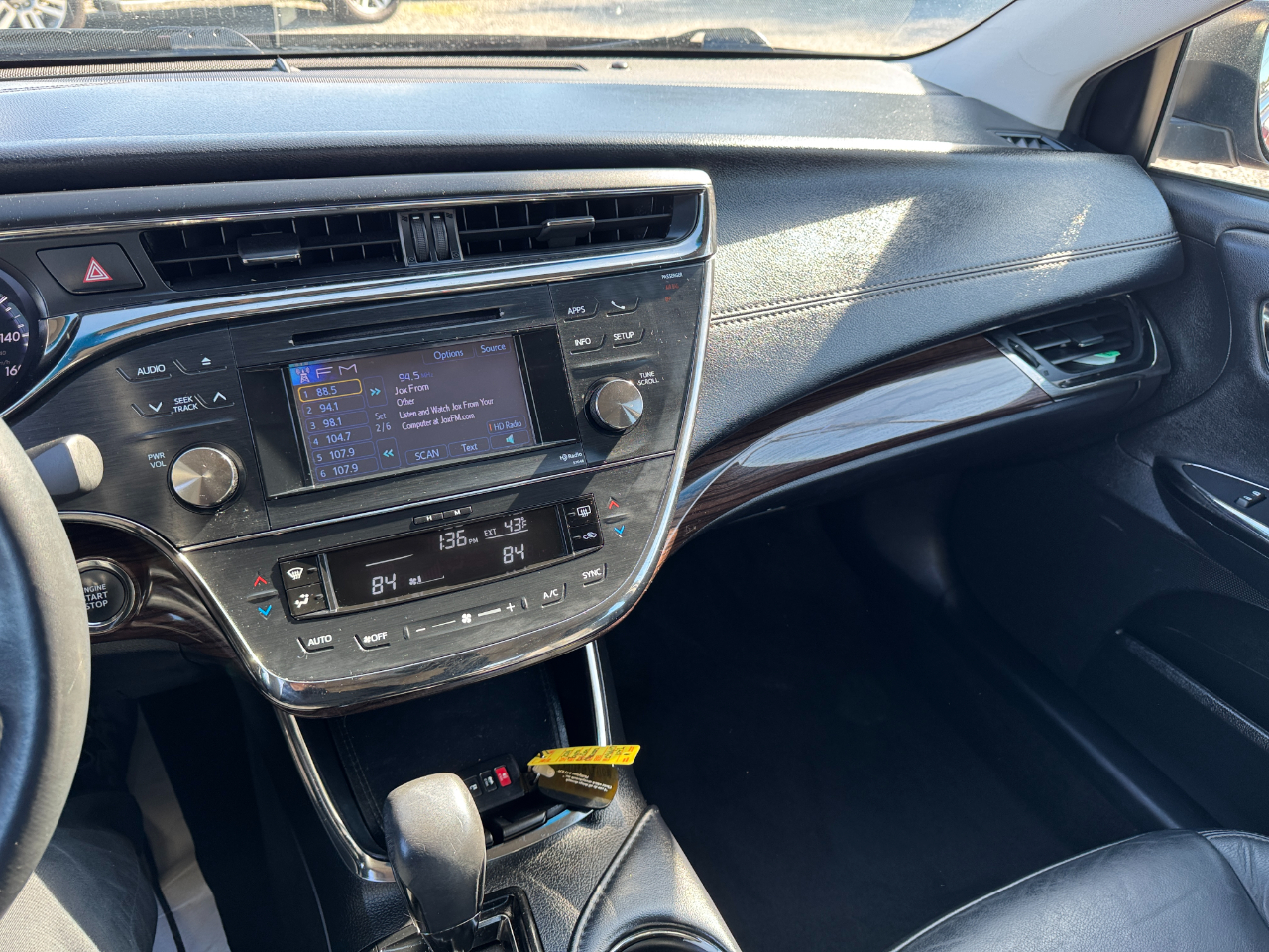 Toyota Avalon 4dr Sdn XLE Touring (Natl) 2014