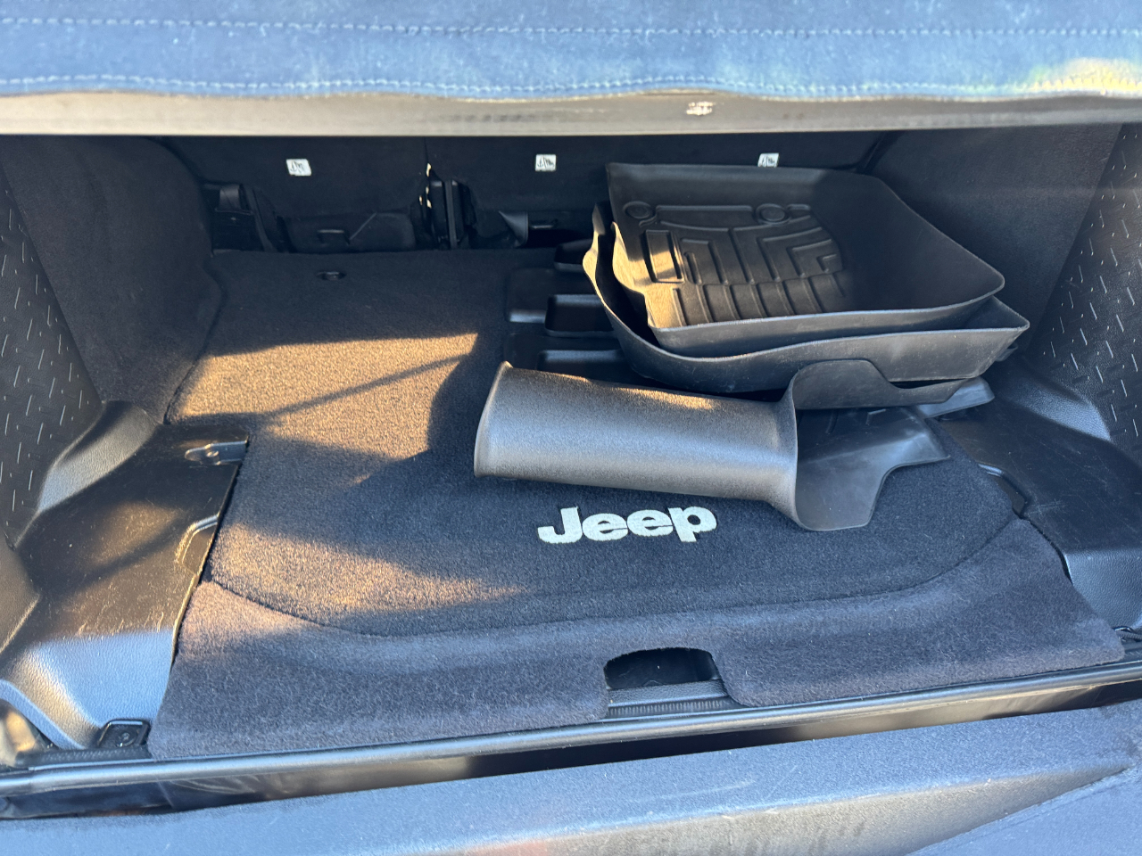 Jeep Wrangler Unlimited 4WD 4dr Sport 2014