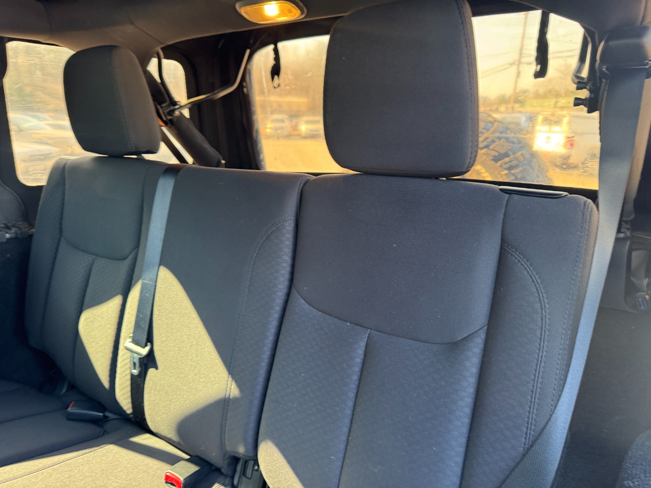 Jeep Wrangler Unlimited 4WD 4dr Sport 2014