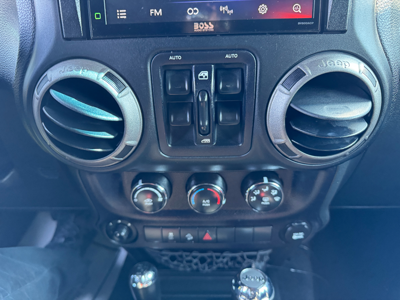 Jeep Wrangler Unlimited 4WD 4dr Sport 2014